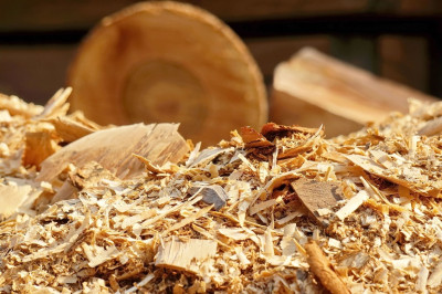 sawdust-with-logs-background.jpg